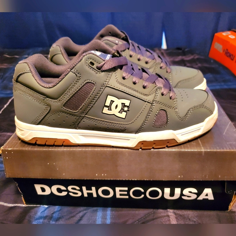 DC Shoes "STAG" size 11.5 grey/white